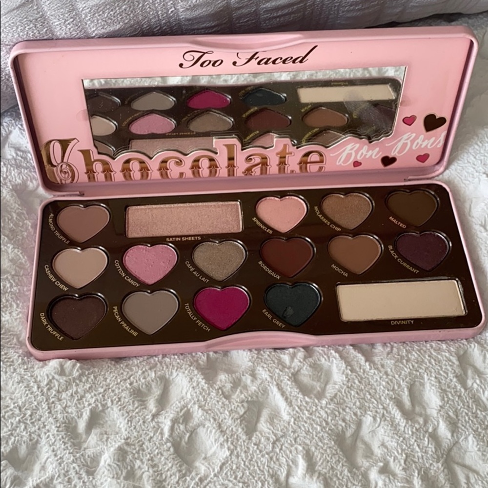 Two Faced Chocolate Bon Bons Eye Shadow Palette